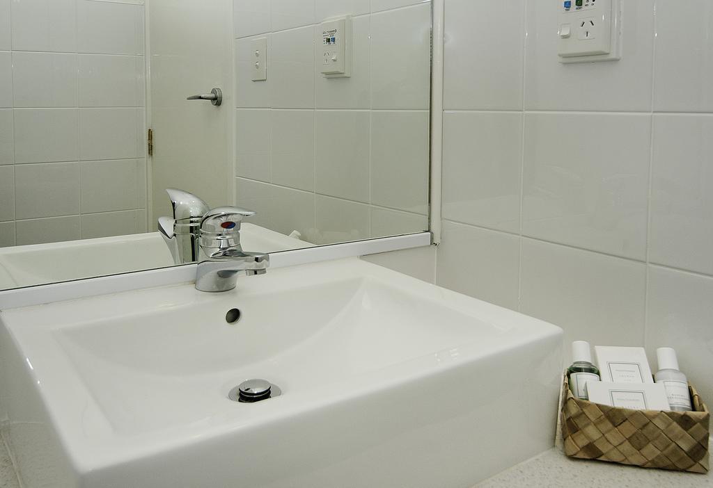 Aarangi Motel Auckland Room photo